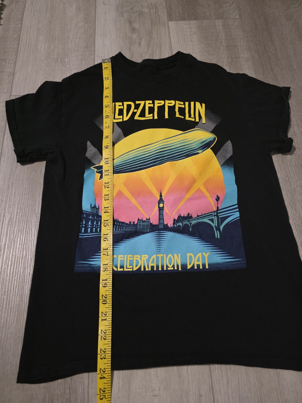 Led Zeppelin Celebration Day Graphic Band Tee Black Short Sleeve Shirt Size S - Picture 6 of 6